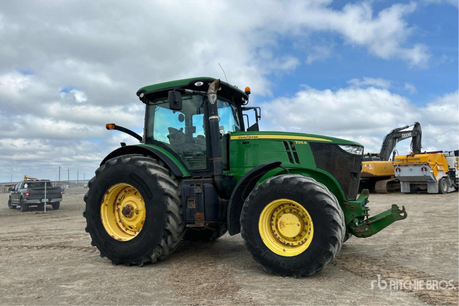 Deermax equipment yard